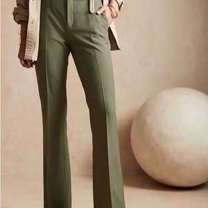 Banana Republic Factory Petite 00 Sculpted Bootcut 29” in seam